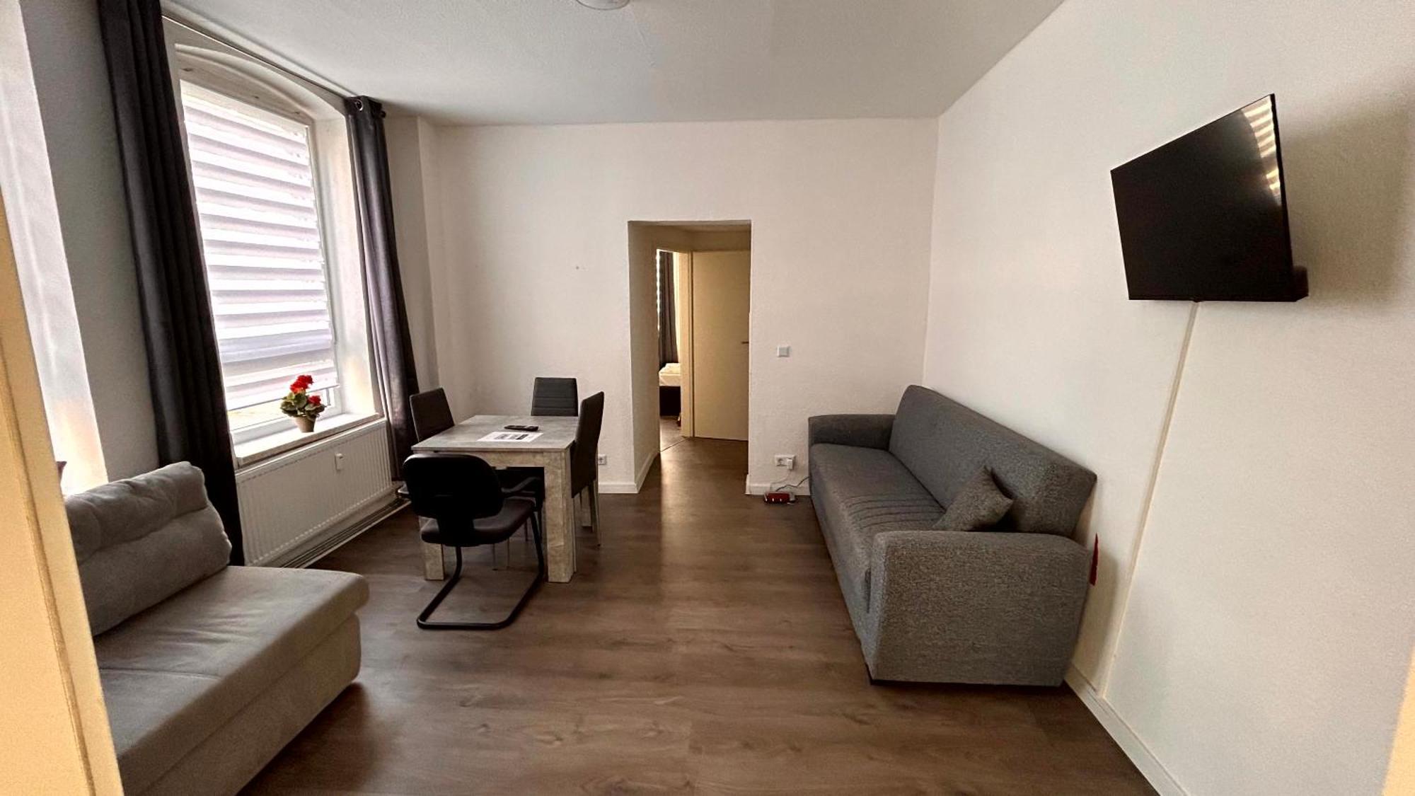 Modernes Apartment Mit 2 Schlafzimmern Und Privatparkplatz Nahe Innenstadt Neumünster Exterior foto